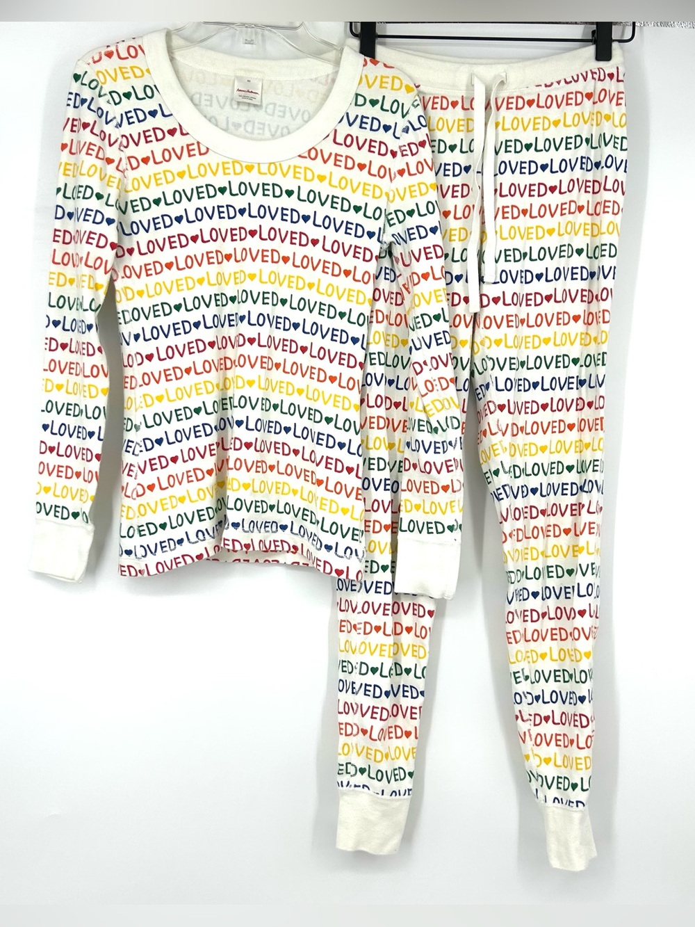 Hanna Andersson ‘Loved’ Rainbow Long Sleeve Pajama Set